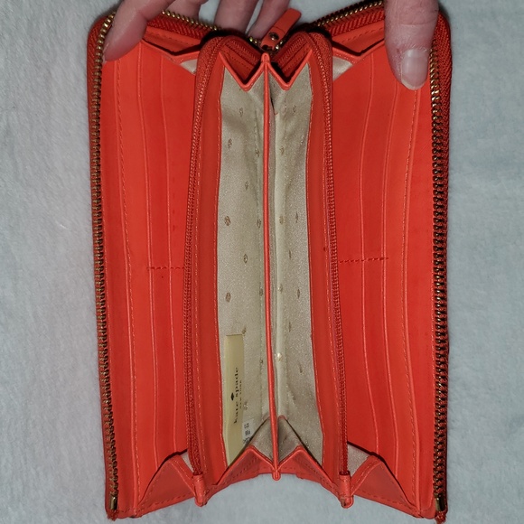 Kate Spade New York Bow Terrace Nisha Continental Wallet - Picture 8 of 16